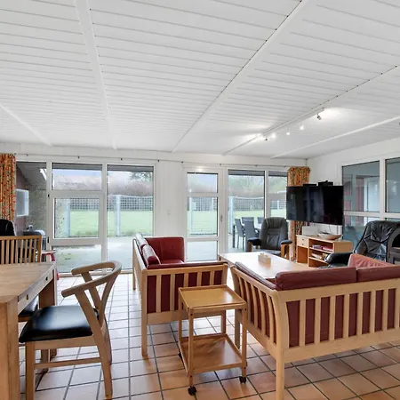 Holiday home Einladendes Poolhaus Mit Meerblick - Einladendes Poolhaus Mit Meerblick